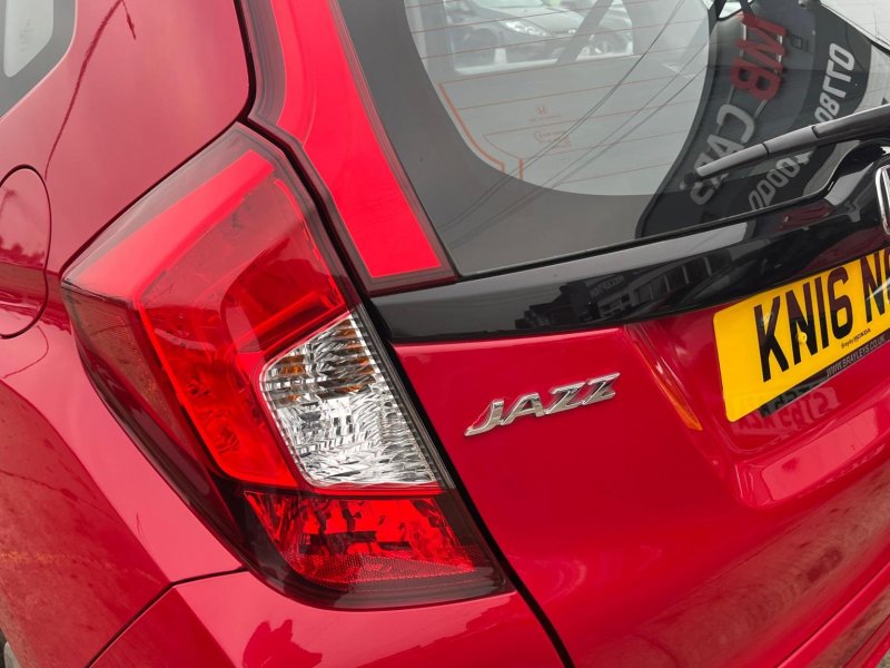 HONDA JAZZ
