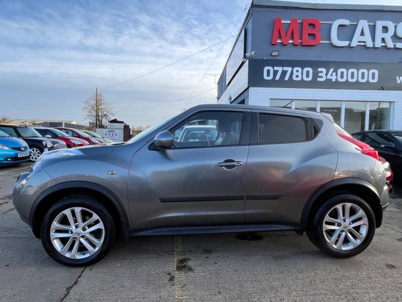 NISSAN JUKE