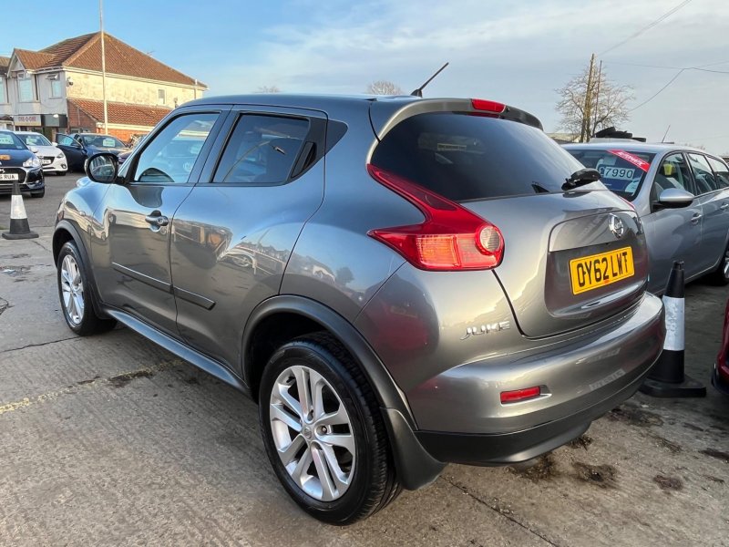 NISSAN JUKE