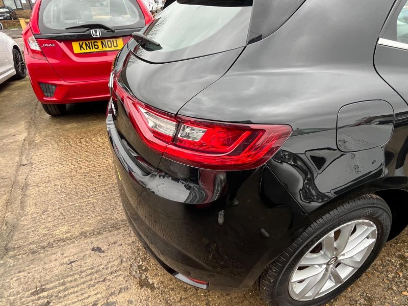 RENAULT MEGANE