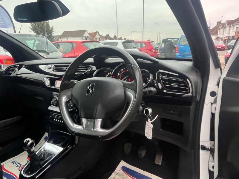 CITROEN DS3