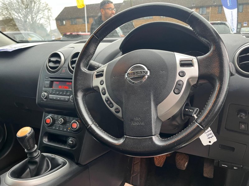 NISSAN QASHQAI