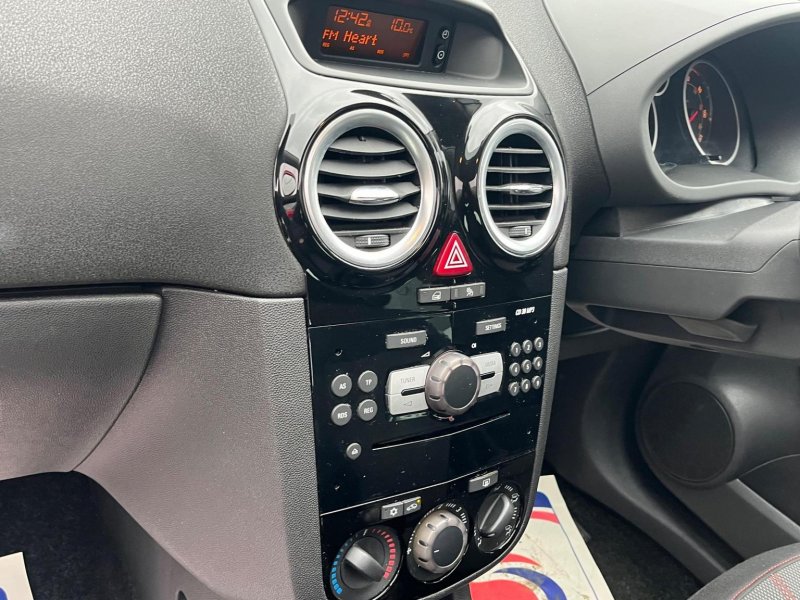 VAUXHALL CORSA