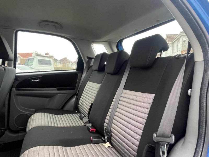 SUZUKI SX4