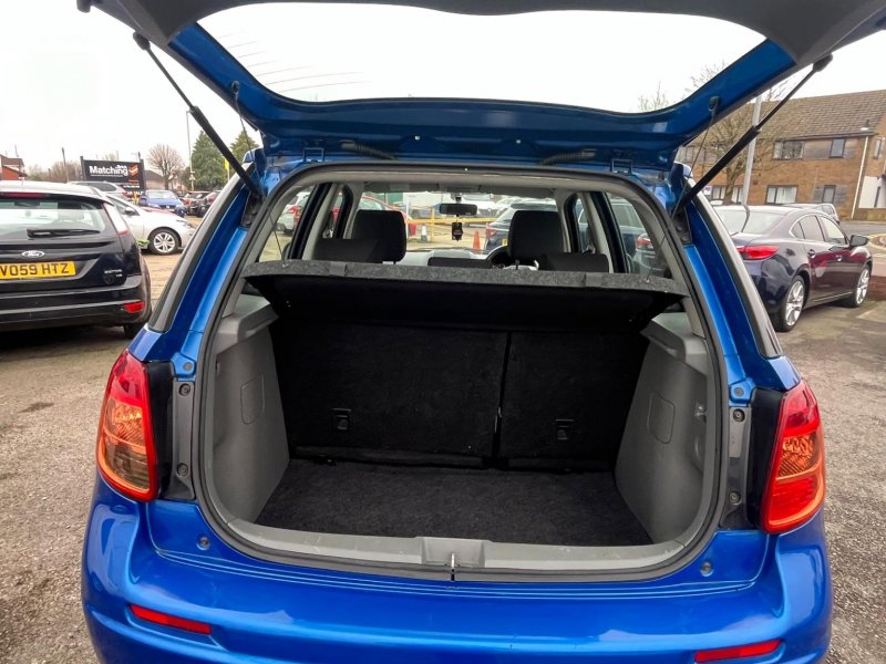 SUZUKI SX4