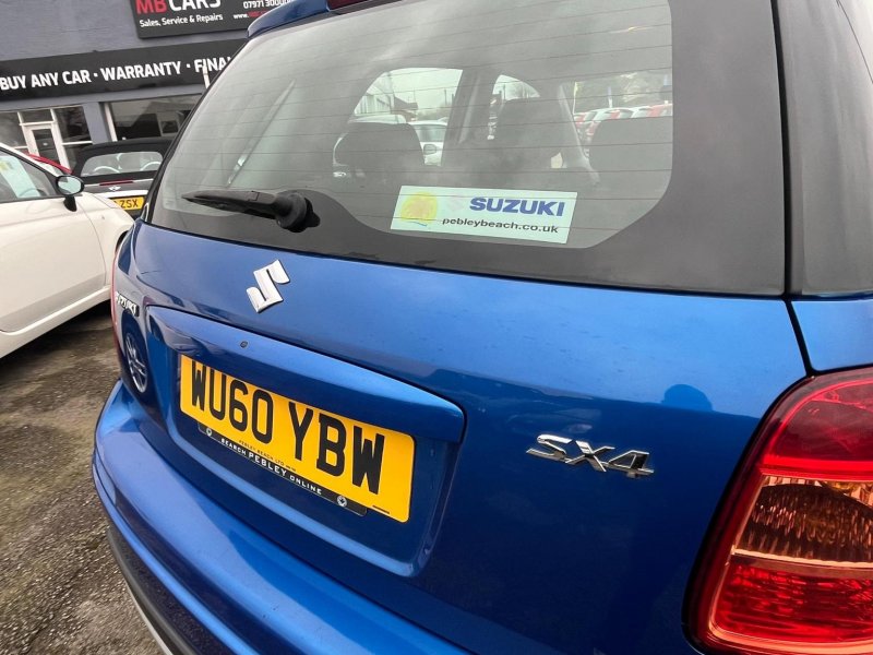 SUZUKI SX4