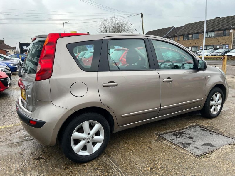 NISSAN NOTE