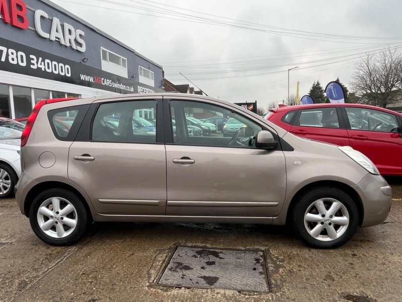 NISSAN NOTE