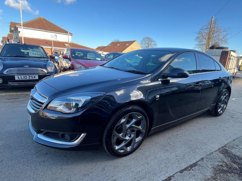 VAUXHALL INSIGNIA