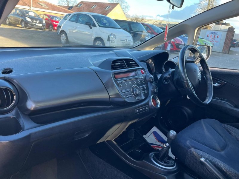 HONDA JAZZ