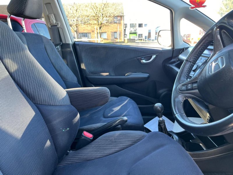 HONDA JAZZ