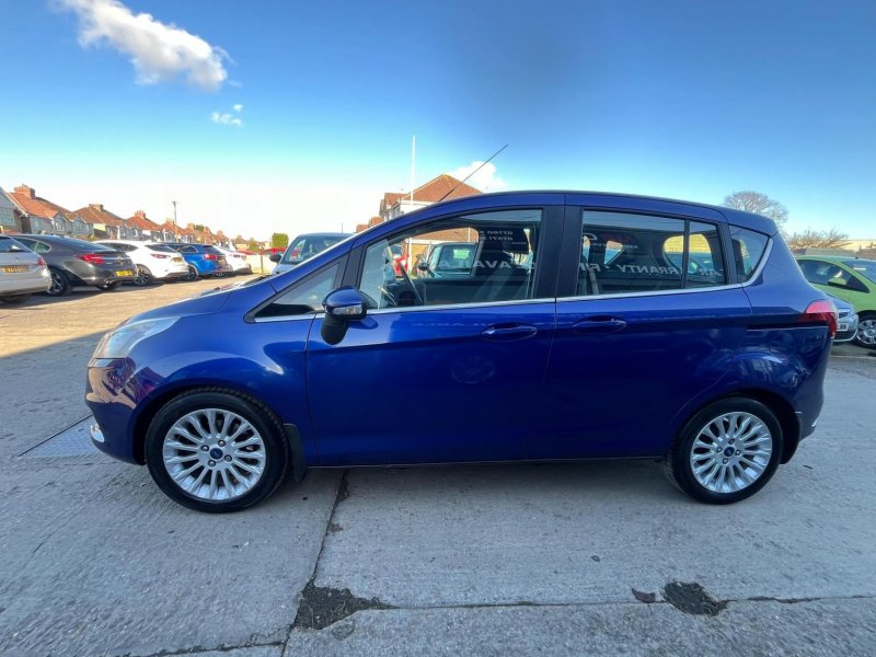 FORD B-MAX