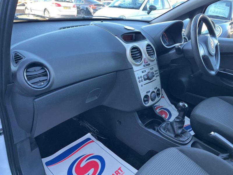 VAUXHALL CORSA