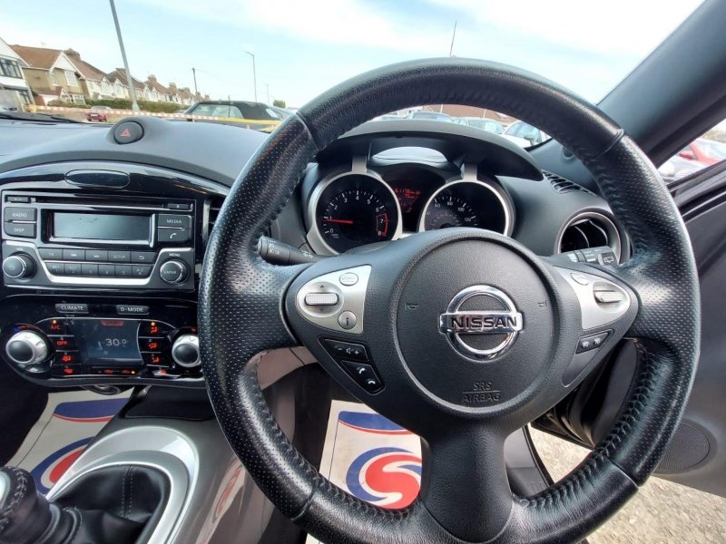NISSAN JUKE
