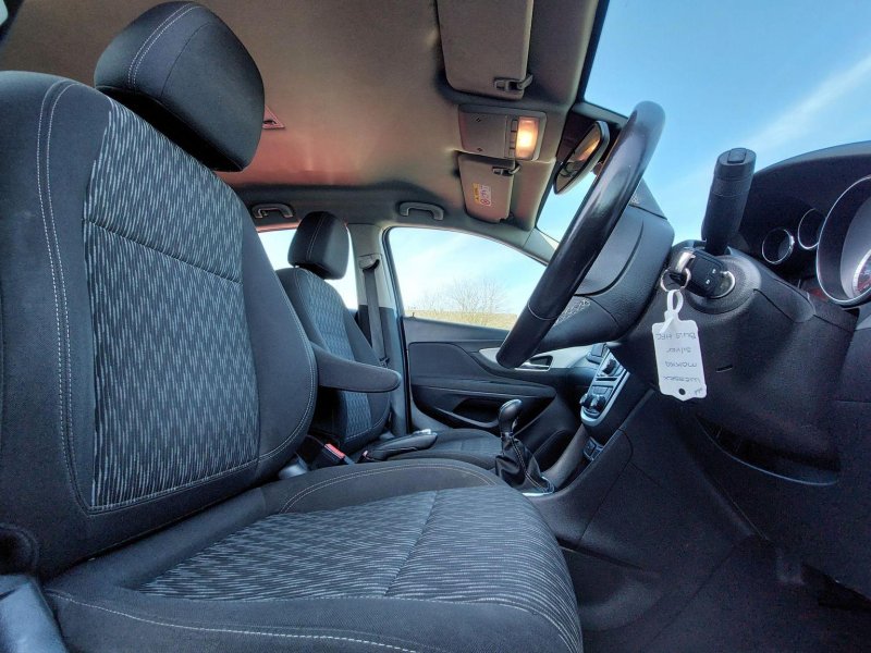 VAUXHALL MOKKA