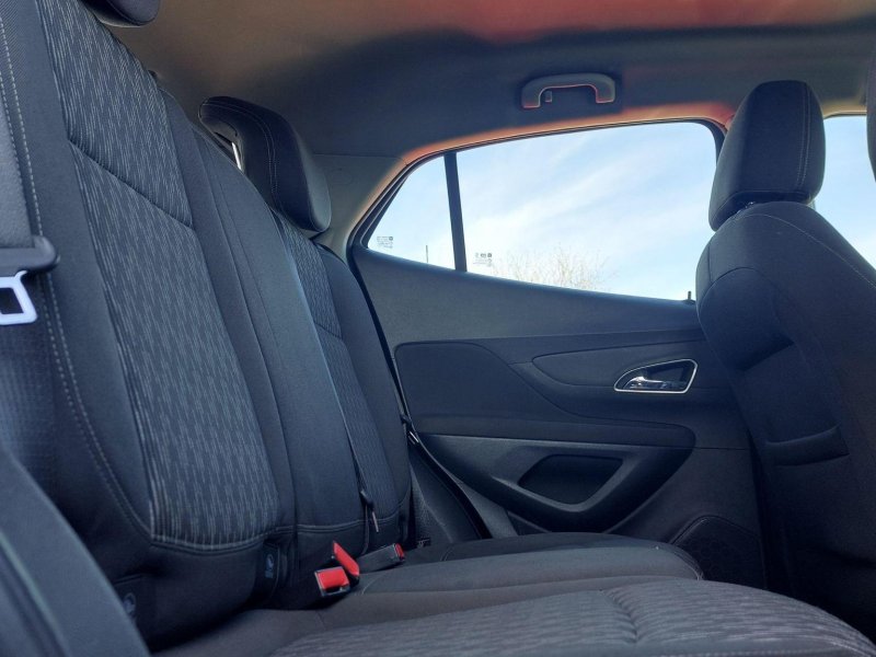 VAUXHALL MOKKA
