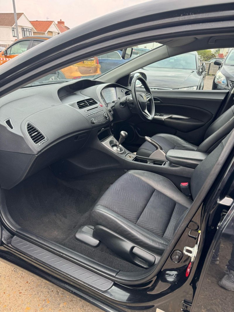 HONDA CIVIC