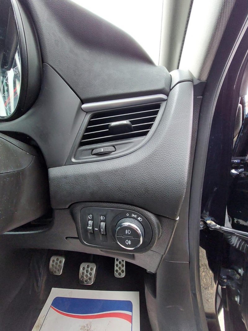 VAUXHALL ZAFIRA TOURER