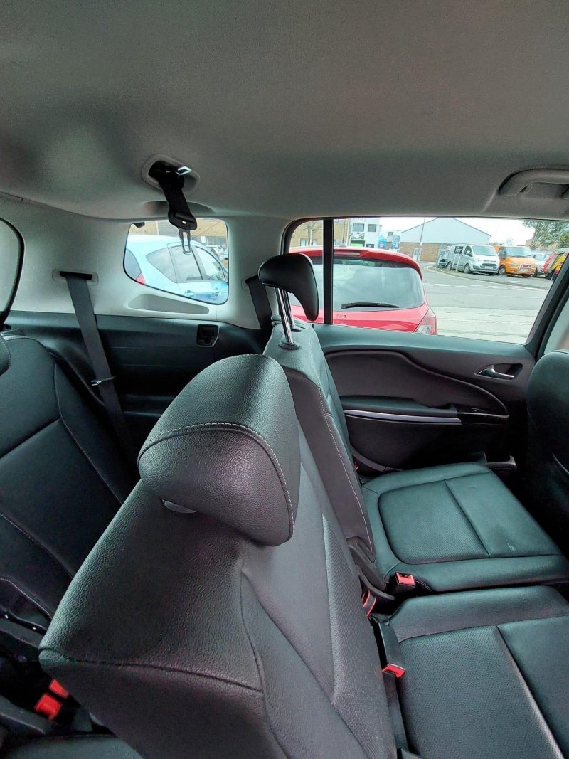 VAUXHALL ZAFIRA TOURER