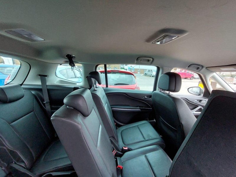 VAUXHALL ZAFIRA TOURER