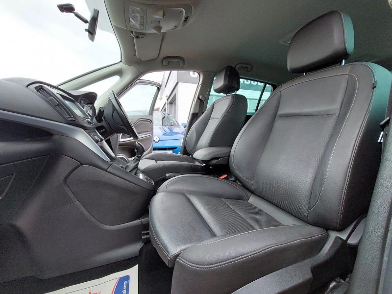 VAUXHALL ZAFIRA TOURER