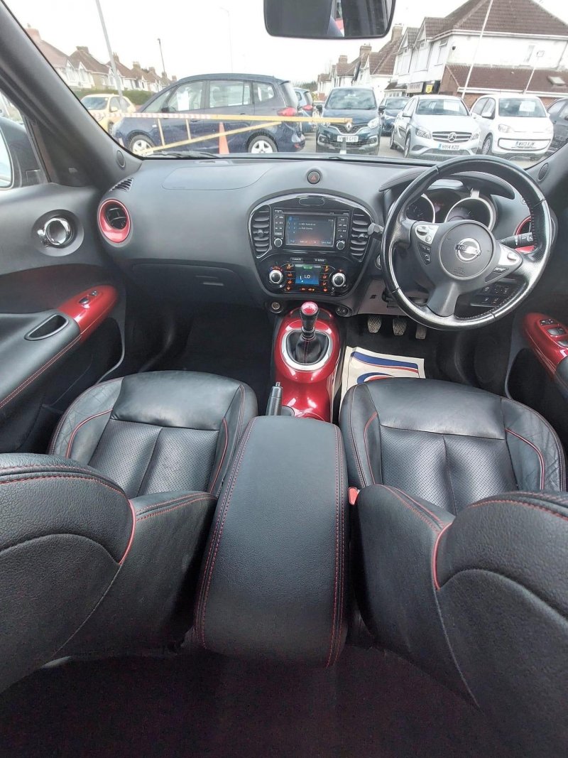 NISSAN JUKE