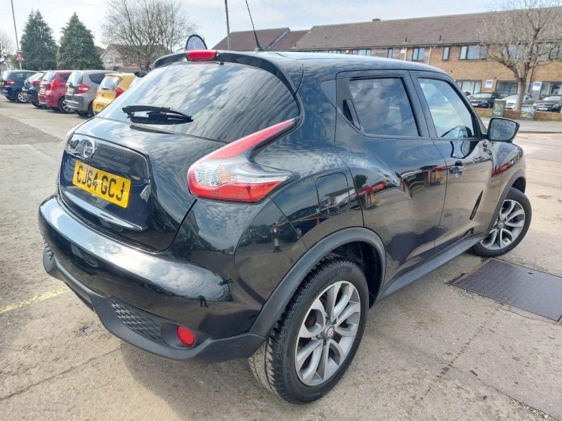 NISSAN JUKE