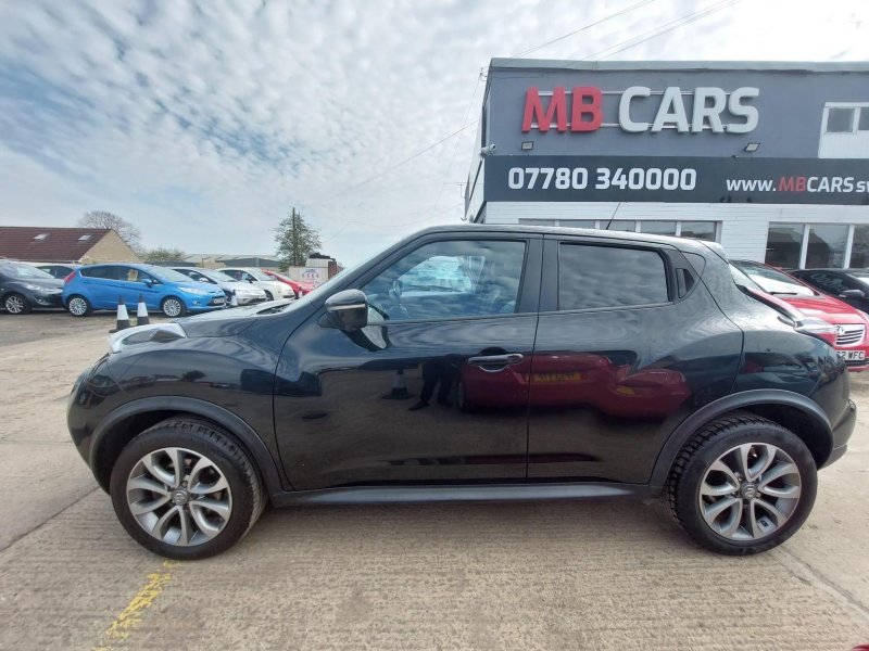 NISSAN JUKE