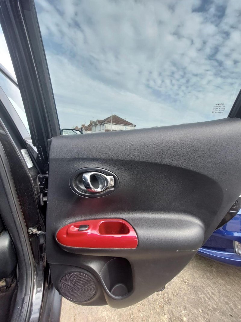 NISSAN JUKE