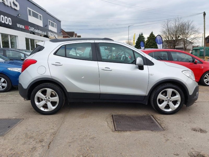 VAUXHALL MOKKA