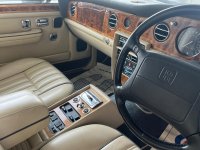 ROLLS-ROYCE SILVER SPIRIT