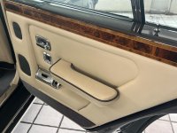 ROLLS-ROYCE SILVER SPIRIT