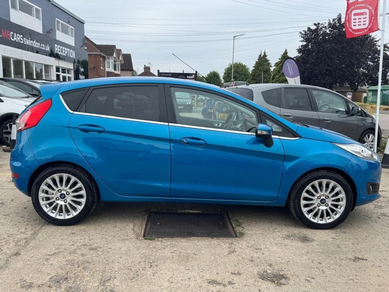 FORD FIESTA